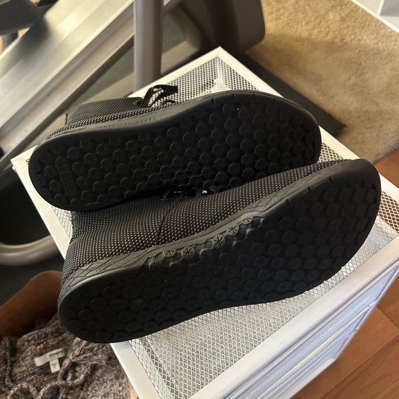NOBULL Black high tops - Picture 2 of 4